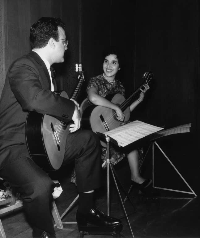 Alexandre Lagoya and Ida Presti / Photo / 1959